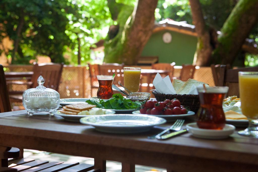 Ekinoks Hotel - Adults Only Чирали Екстериор снимка